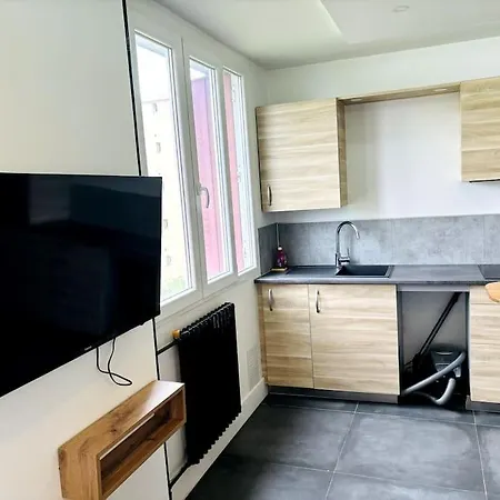 Apartament Grand Studio Tout Confort